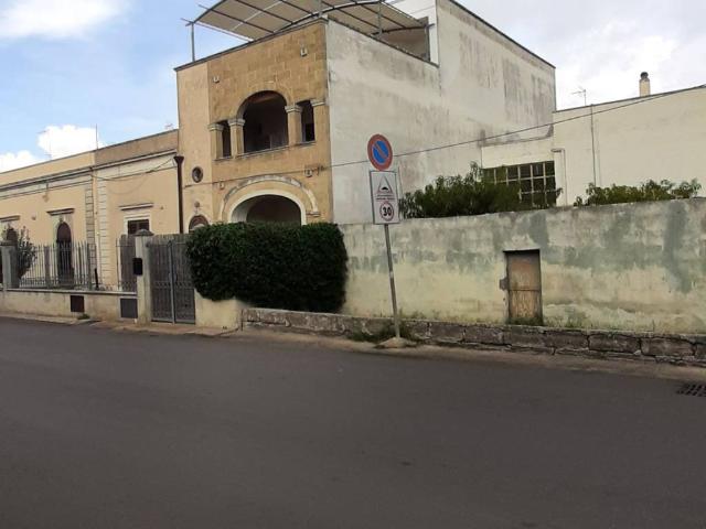 Casa indipendente in vendita a Palmariggi LE