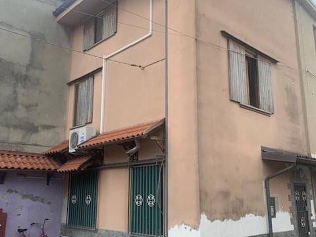 Casa indipendente in vendita a Pandino CR