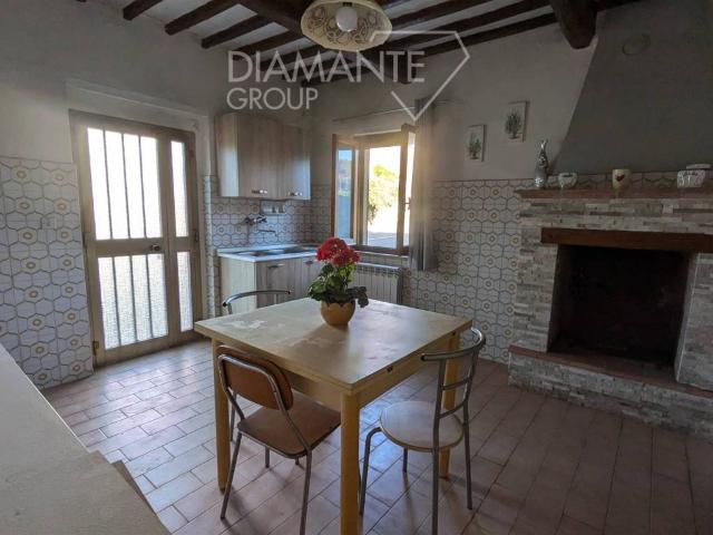 Casa indipendente in vendita a Panicale PG