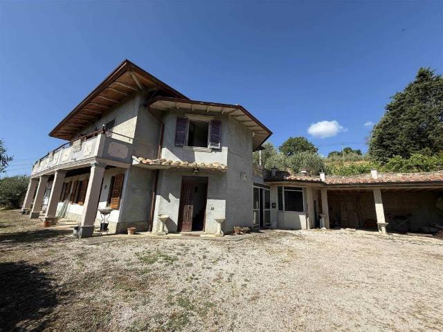 Casa indipendente in vendita a Panicale PG
