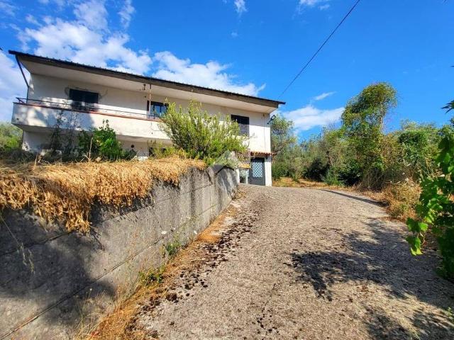 Casa indipendente in vendita a Pannarano BN