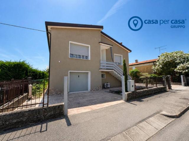 Casa indipendente in vendita a Papozze RO