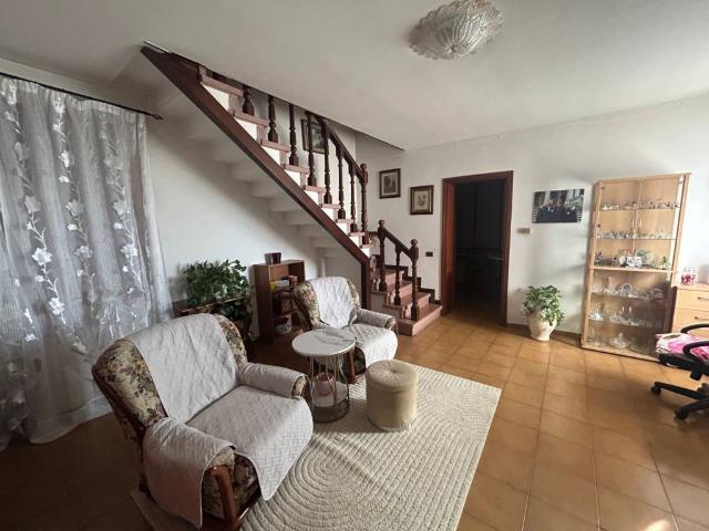 Casa indipendente in vendita a Papozze RO