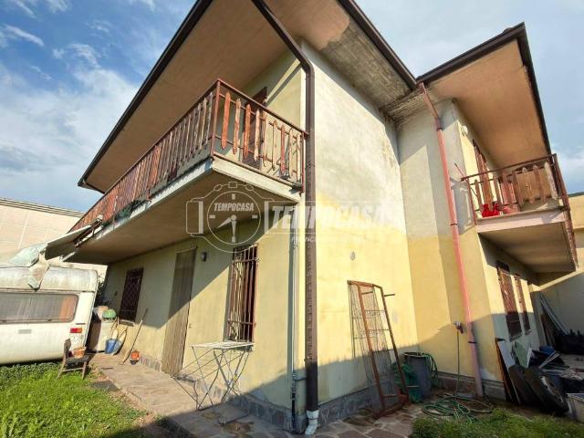 Casa indipendente in vendita a Paratico BS