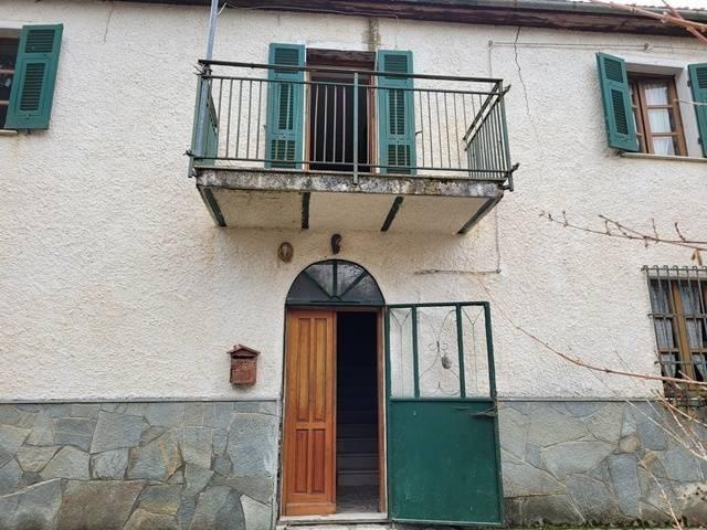 Casa indipendente in vendita a Pareto AL