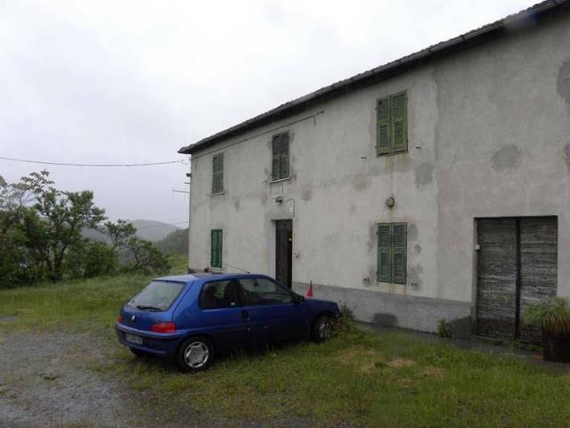 Casa indipendente in vendita a Pareto AL