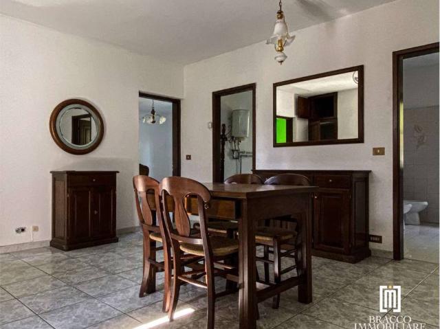 Casa indipendente in vendita a Pareto