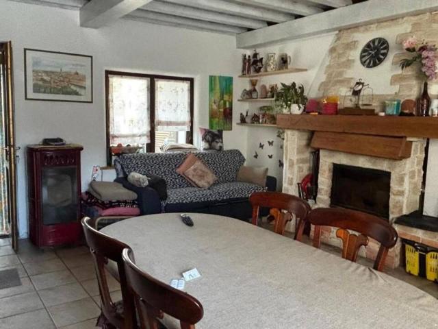 Casa indipendente in vendita a Parona
