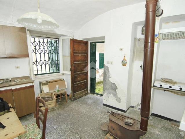 Casa indipendente in vendita a Parodi Ligure AL