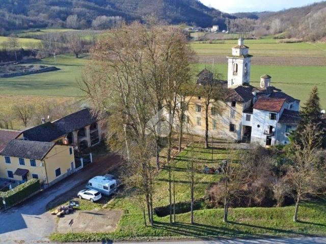 Casa indipendente in vendita a Parodi Ligure AL