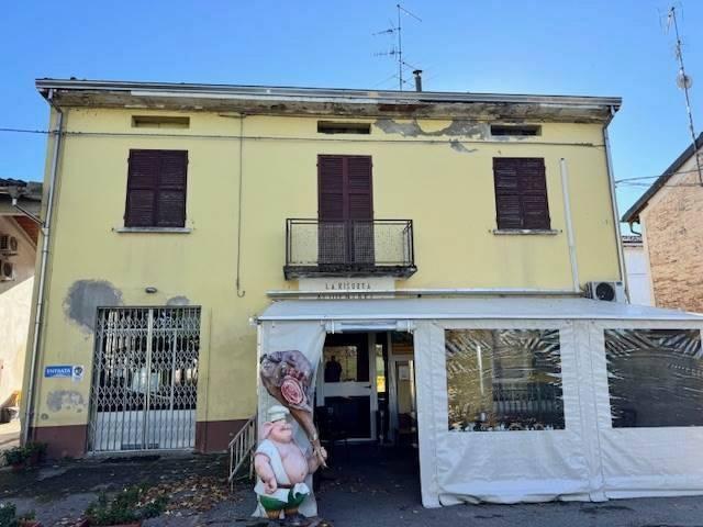 Casa indipendente in vendita a Parma PR