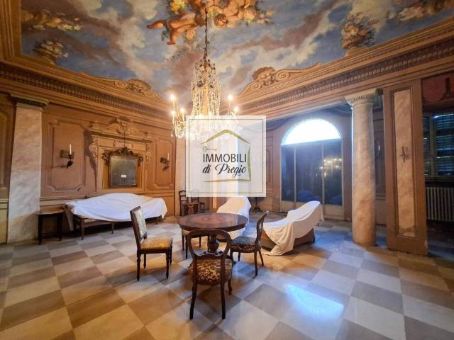 Casa indipendente in vendita a Parma PR