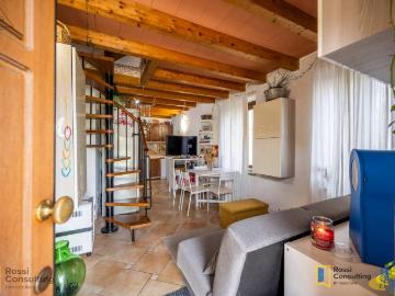 Casa indipendente in vendita a Parma PR
