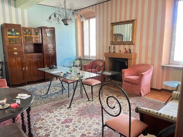 Casa indipendente in vendita a Parma PR