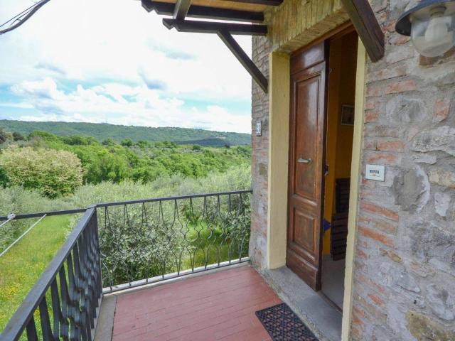 Casa indipendente in vendita a Parrano TR