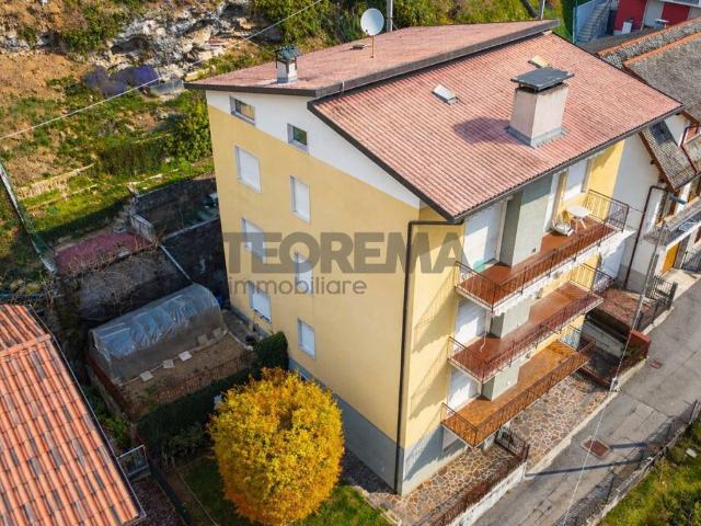 Casa indipendente in vendita a Parre BG