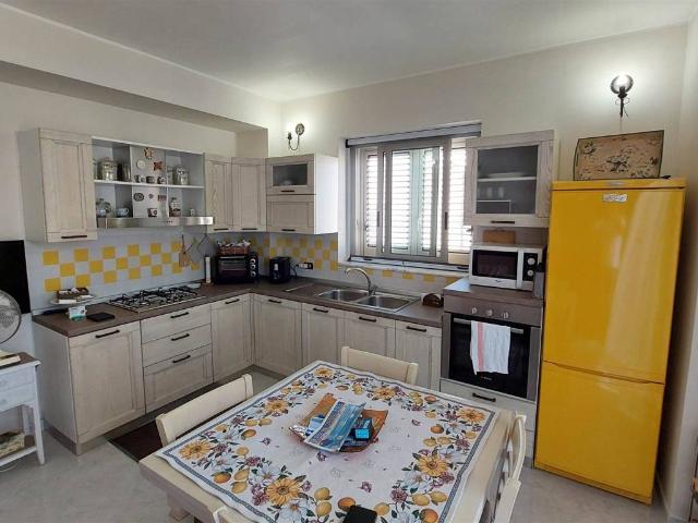 Appartamento in vendita a Partanna TP