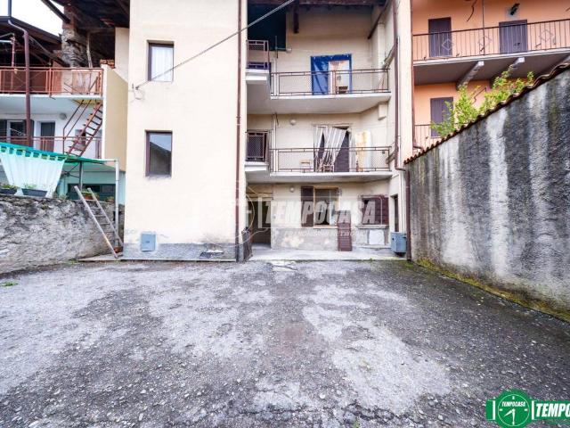 Casa indipendente in vendita a Paruzzaro NO