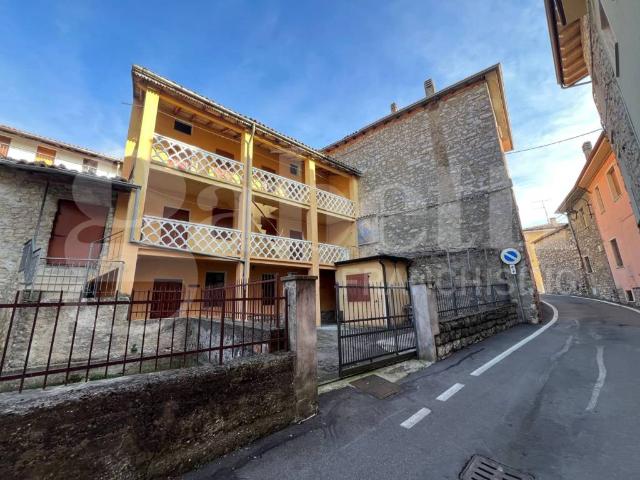 Casa indipendente in vendita a Parzanica BG