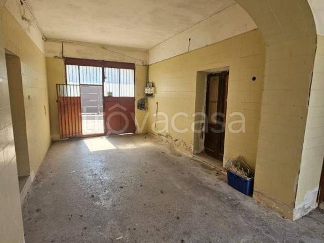 Casa indipendente in vendita a Pastorano via Cristoforo Colombo