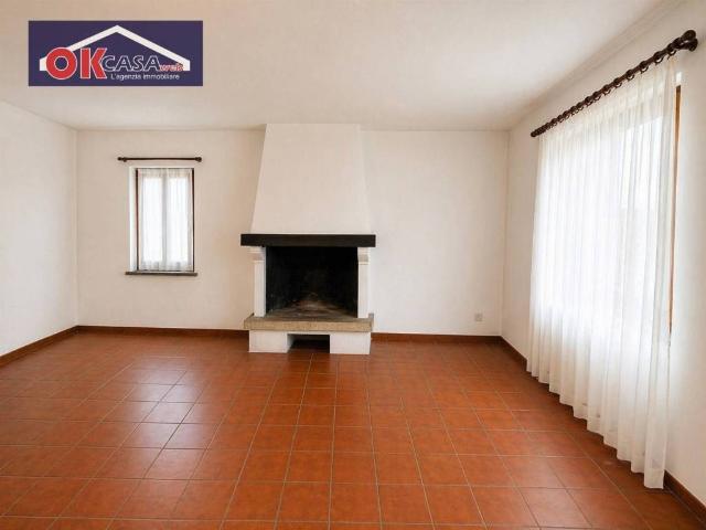 Casa indipendente in vendita a Pastrengo VR