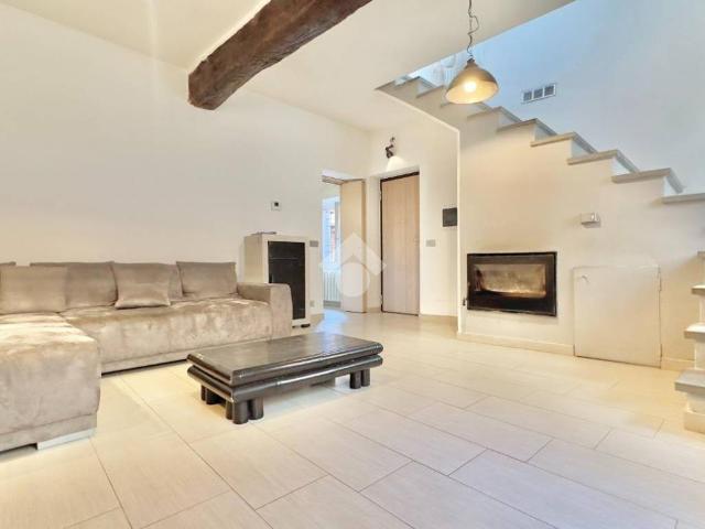 Casa indipendente in vendita a Pasturana AL