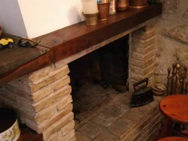 Casa indipendente in vendita a Petralia Sottana PA