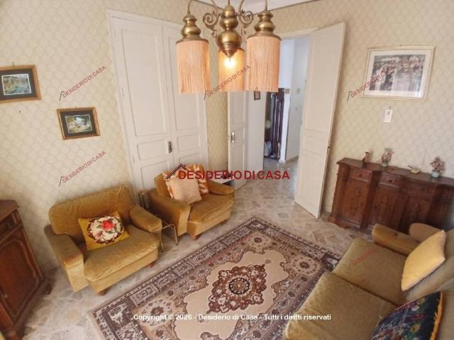 Casa indipendente in vendita a Petralia Soprana PA