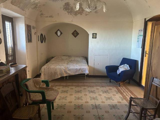 Casa indipendente in vendita a Petralia Soprana PA