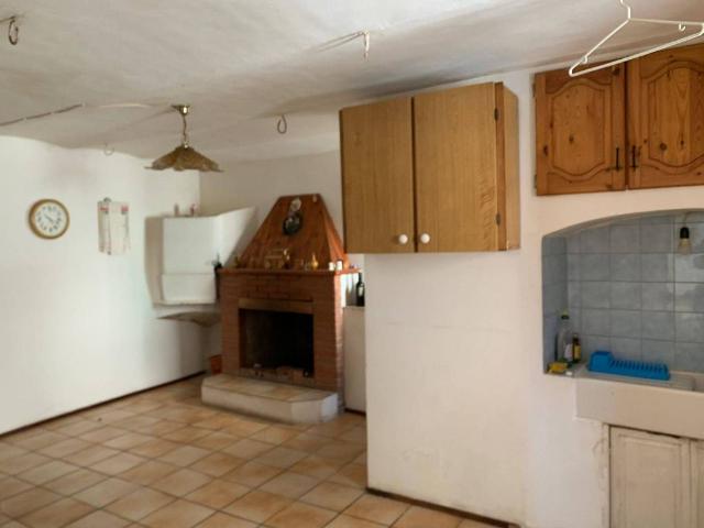 Casa indipendente in vendita a Pettoranello del Molise IS