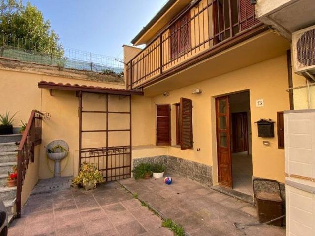 Casa indipendente in vendita a Pecetto di Valenza AL