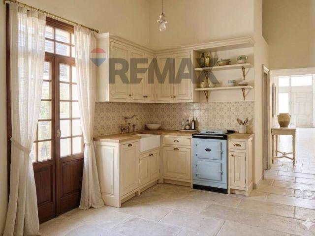 Casa indipendente in vendita a Pedara CT