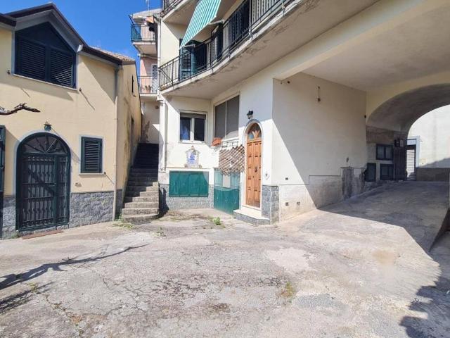 Casa indipendente in vendita a Pellezzano SA