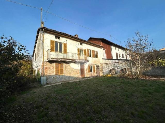 Casa indipendente in vendita a Penango AT