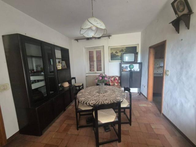 Casa indipendente in vendita a Penna San Giovanni MC