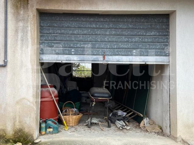 Casa indipendente in vendita a Penna San Giovanni