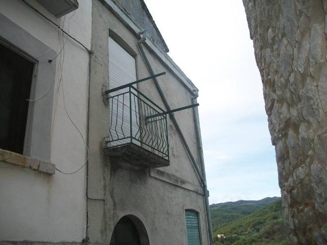 Casa indipendente in vendita a Pennadomo CH