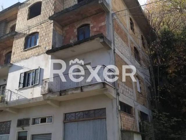 Casa indipendente in vendita a Pennapiedimonte CH