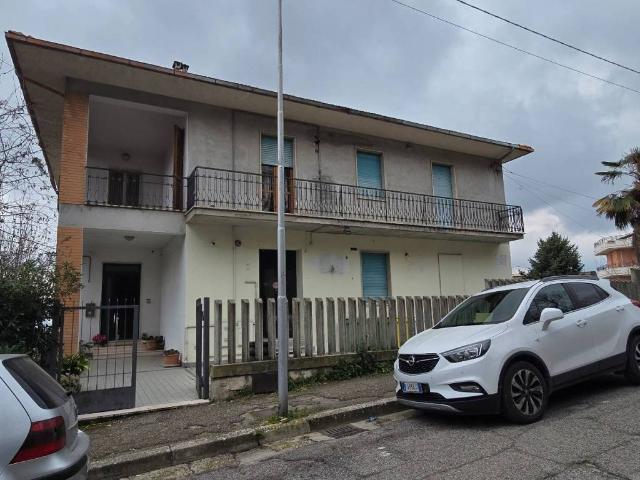 Casa indipendente in vendita a Penne PE