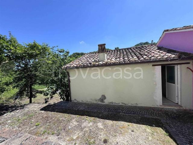 Casa indipendente in vendita a Pergola