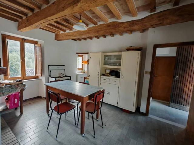 Casa indipendente in vendita a Pergola PU