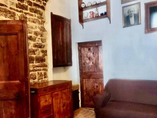 Casa indipendente in vendita a Pergola PU