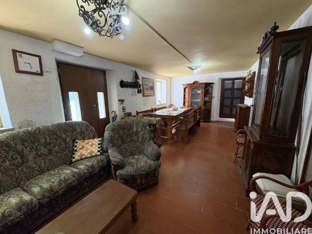 Casa indipendente in vendita a Pergola PU