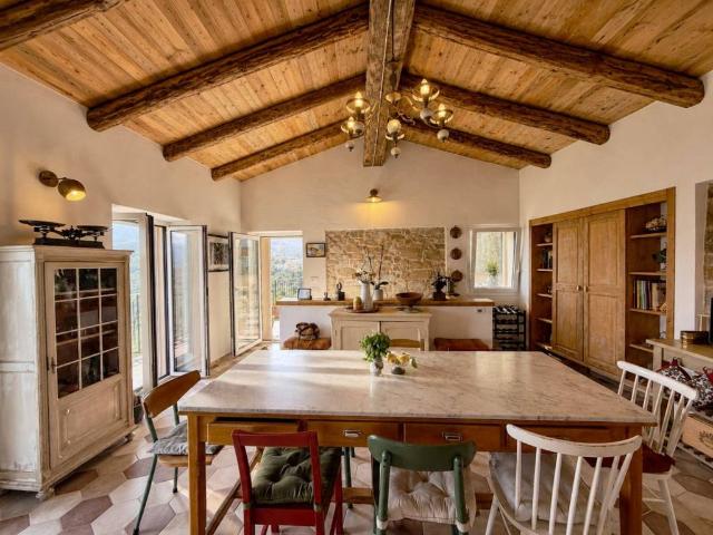 Casa indipendente in vendita a Perinaldo IM