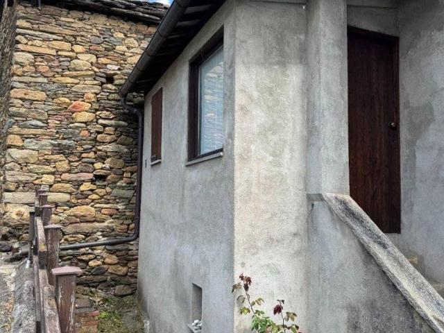Casa indipendente in vendita a Perosa Argentina TO
