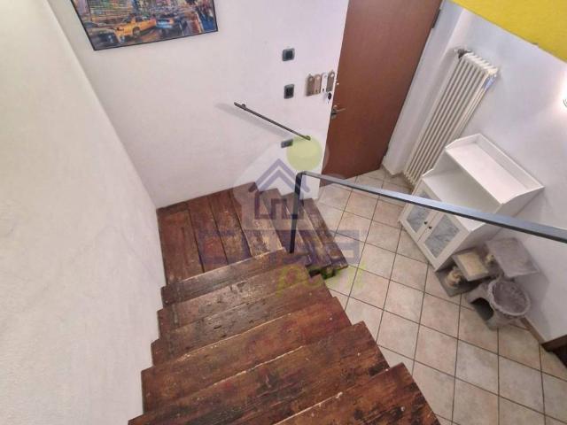 Casa indipendente in vendita a Persico Dosimo CR