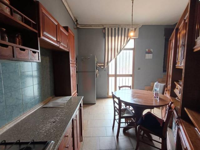 Casa indipendente in vendita a Persico Dosimo CR