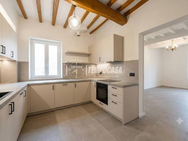 Casa indipendente in vendita a Perugia PG