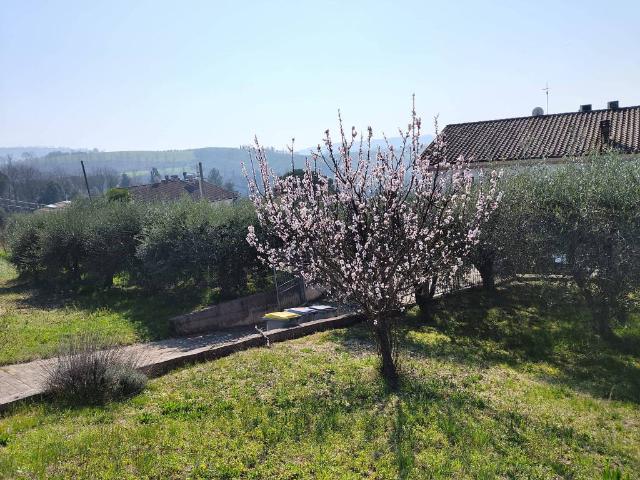 Casa indipendente in vendita a Perugia PG