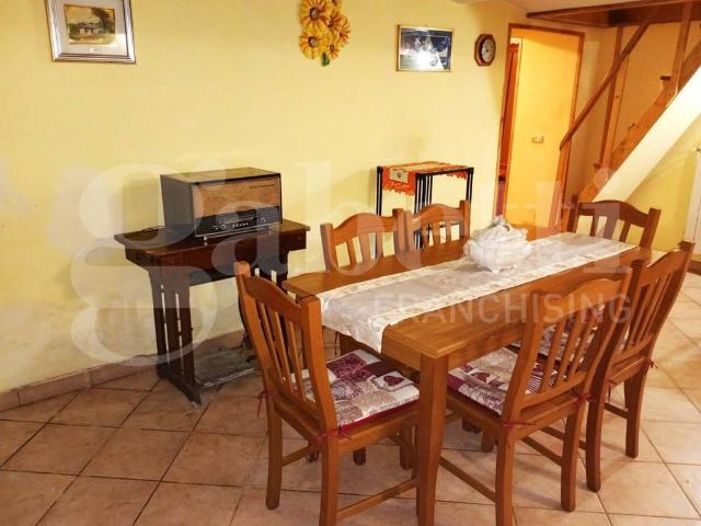 Casa indipendente in vendita a Pescocostanzo AQ